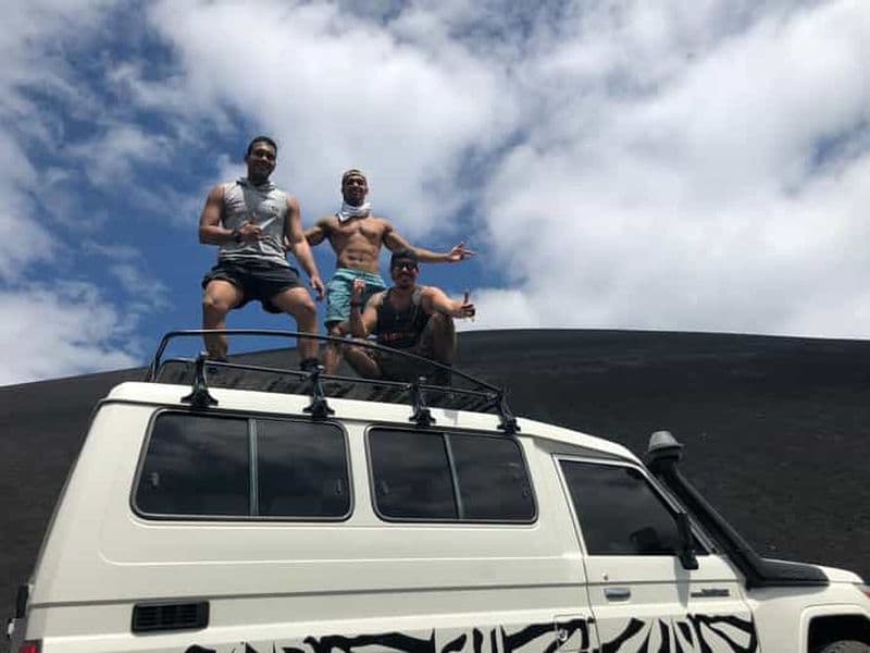 Billet Depuis León : Randonnée et ascension du volcan Cerro Negro