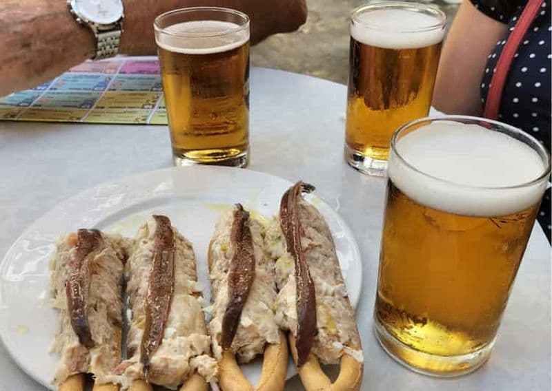 Billet Carthagène : visite à pied avec tapas et boissons
