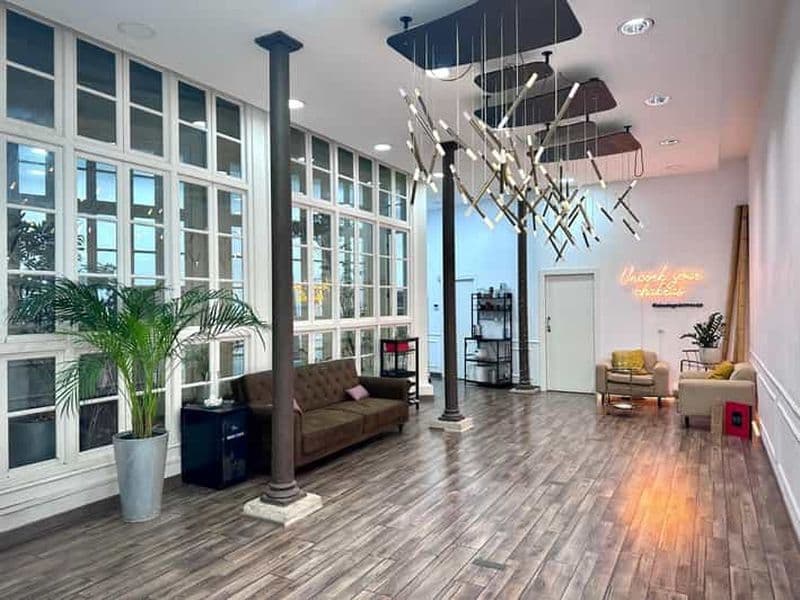 Billet C/Echegaray 5 Malaga centre : Malagueño Massage : Massage + Dégustation de vin