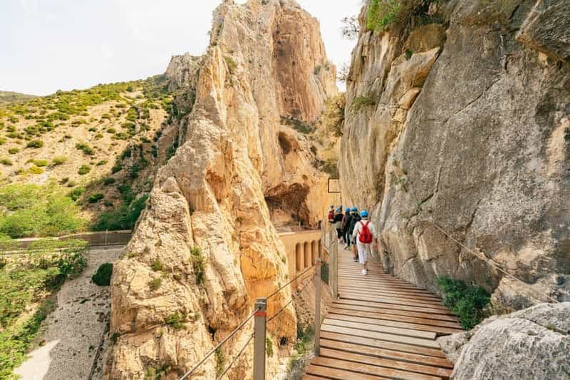 Billet El Chorro : visite guidée du Caminito del Rey avec navette