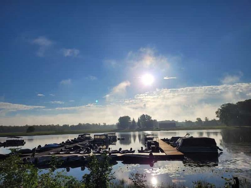 Billet Fleuve St-Laurent : Location de bateau ponton avec équipement optionnel