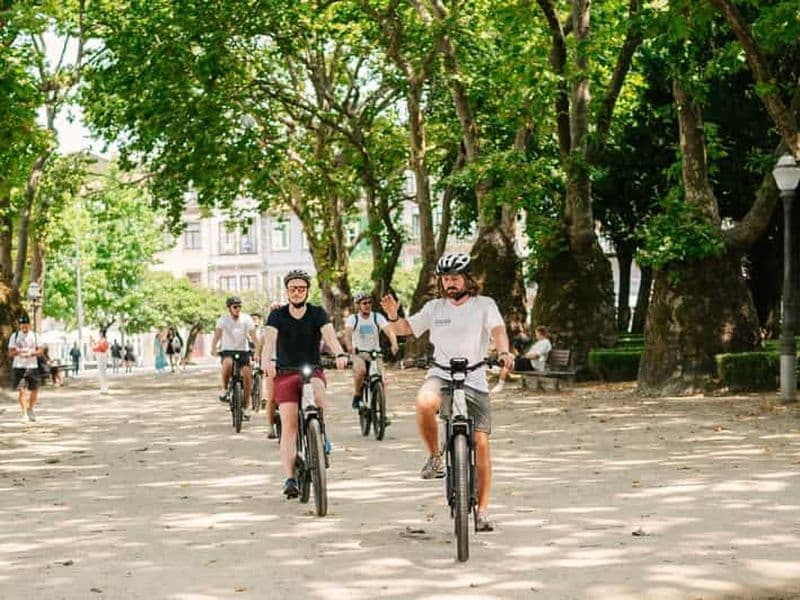 Billet Porto : 3 heures de vélo électrique pour découvrir les points forts de la ville