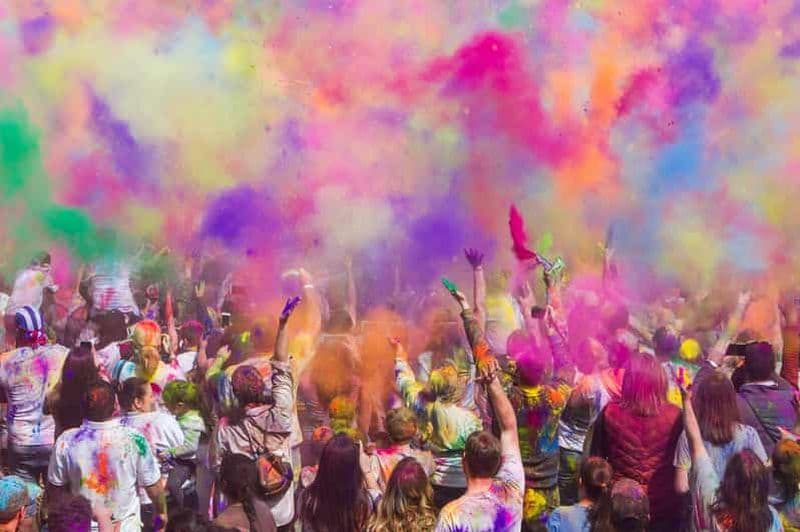 Billet Katmandou : célébration du festival Holi avec des habitants