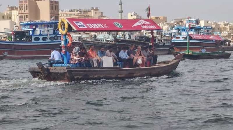 Billet visite en bateau dans le vieux dubai, souks, bateau abra, vieille ville