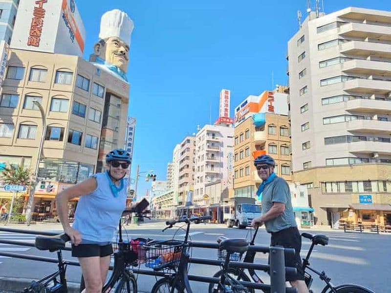 Billet Tokyo au-delà des sentiers battus : visite locale en vélo électrique (3 heures)