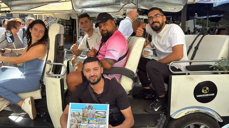 Billet « Découvrez Madrid autrement : une balade privée en tuk-tuk haut de gamme ».