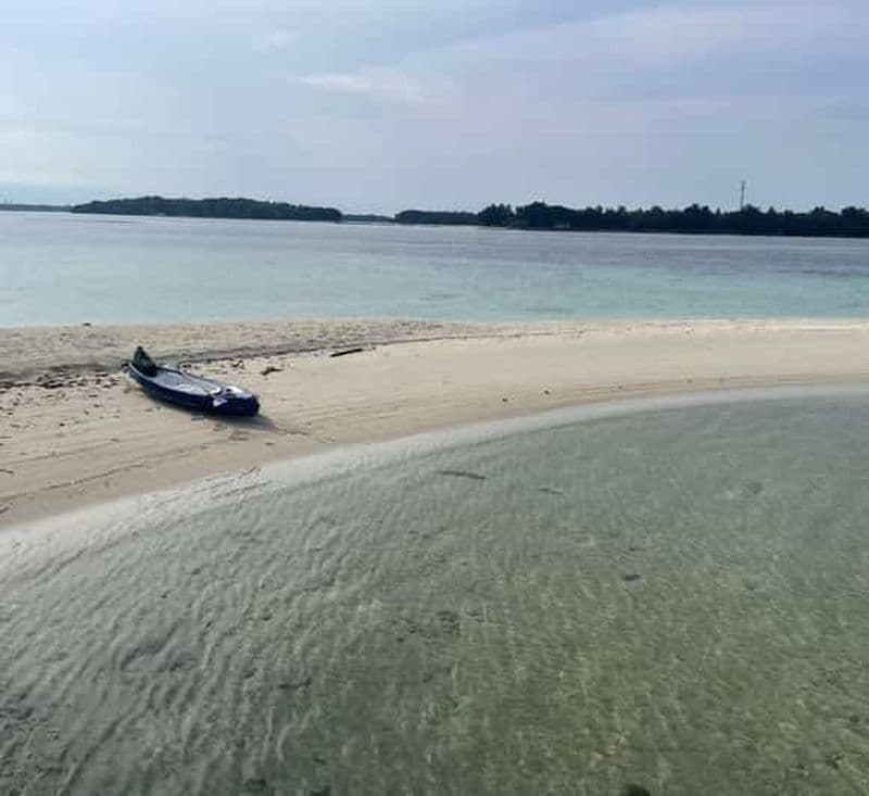 Billet Jakarta : Visite de l'île des Mille avec canoë-kayak et plongée en apnée