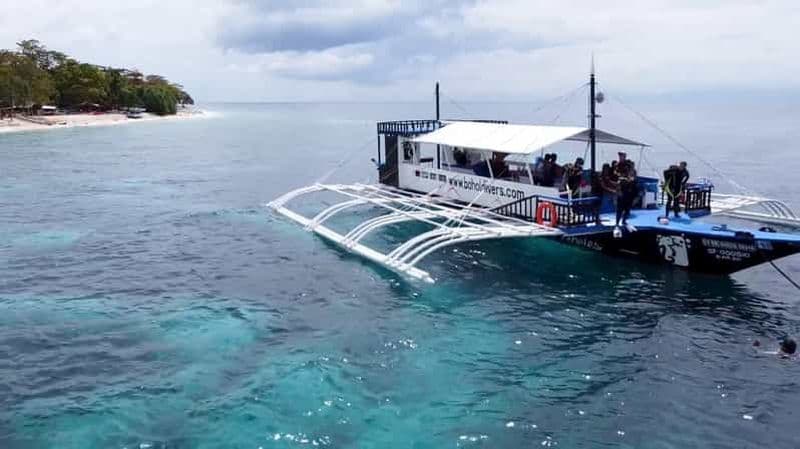 Billet Bohol : Observation des dauphins et plongée en apnée sur l'île de Balicasag