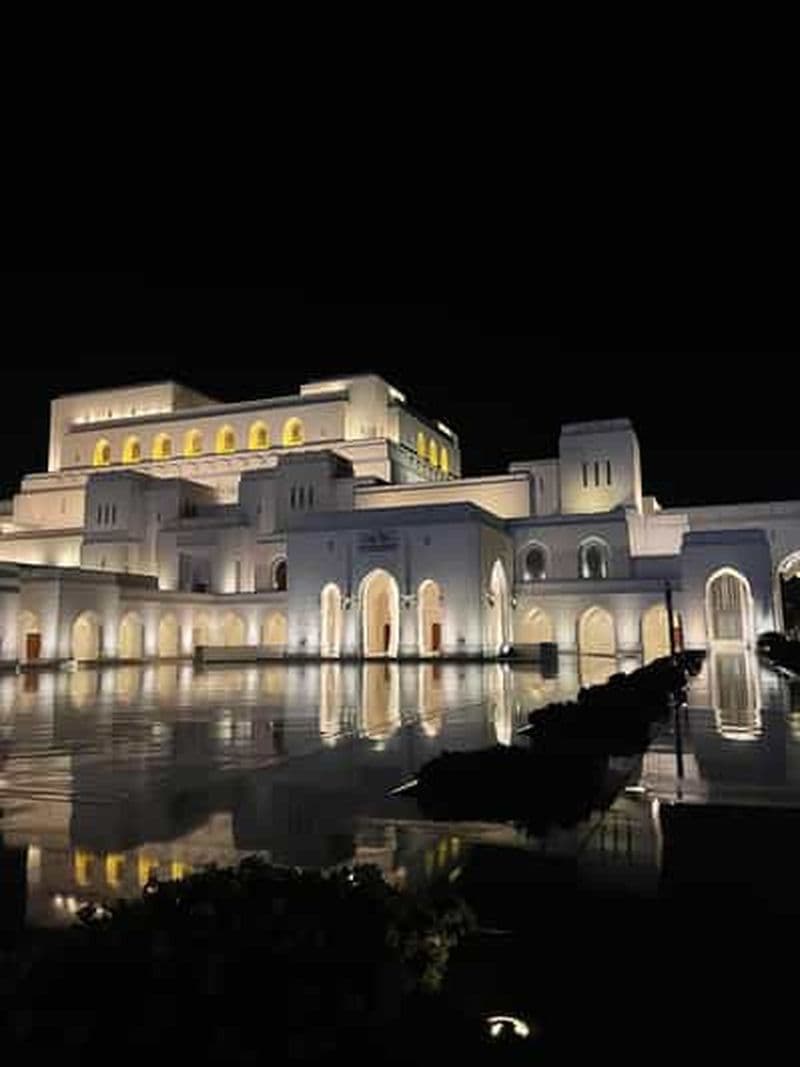 Billet Mascate : mosquée, opéra et visite nocturne écologique en véhicule électrique dans le vieux Mascate