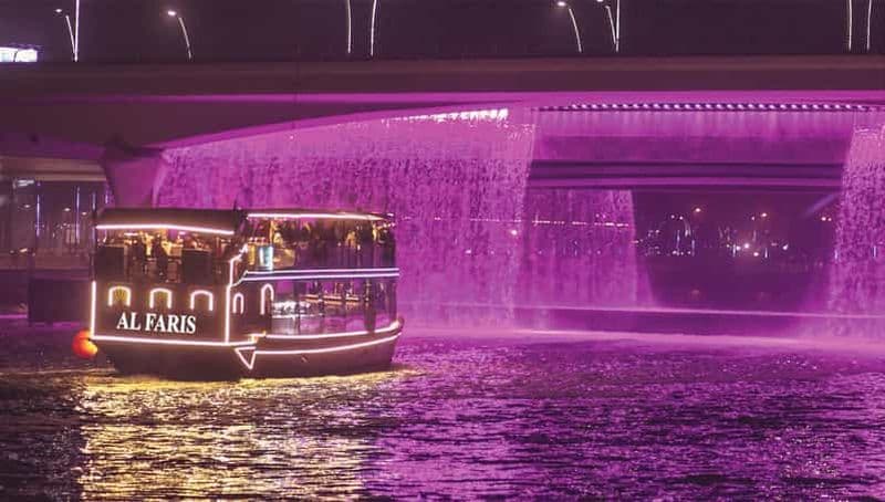 Billet Dubaï : croisière sur les canaux avec dîner et spectacle à La Perle (billets Or)