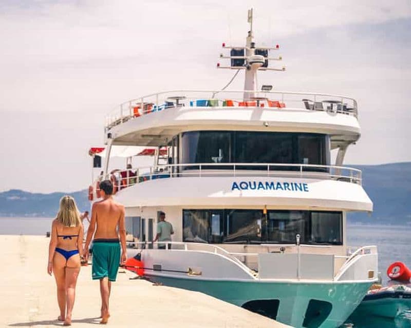 Billet Croisière quotidienne à Sazan, Karaburun et la grotte de Haxhi Ali