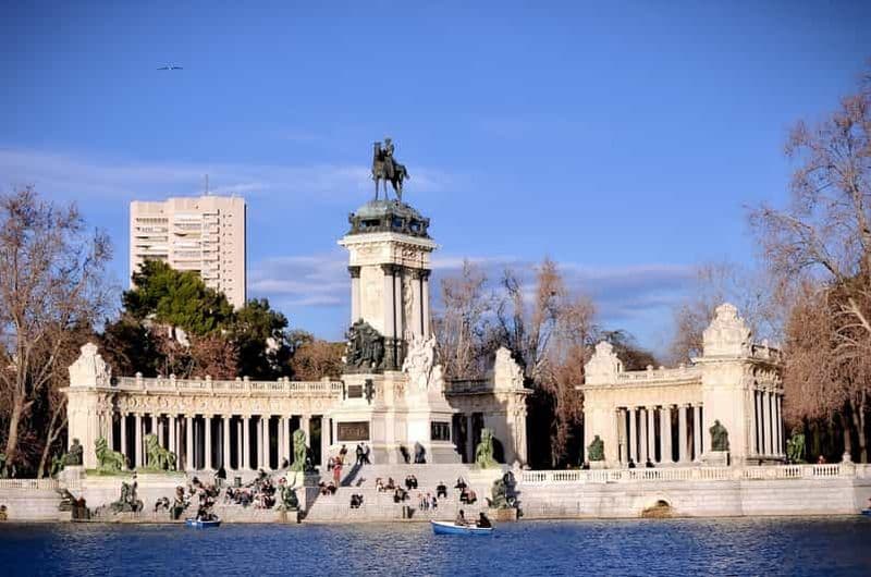 Billet Madrid : 1,5 heure de promenade guidée dans le parc du Retiro