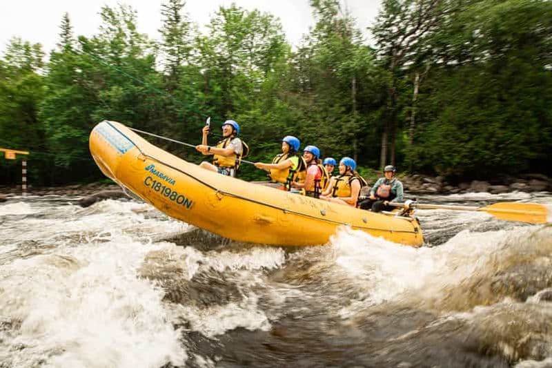 Billet Mad Adventure rafting