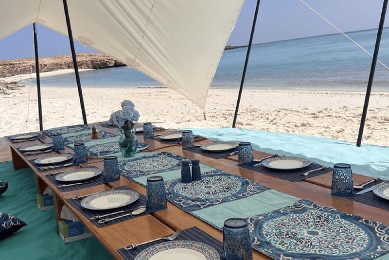 Billet Expérience d'une journée complète sur l'île de Damaniyat avec barbecue sur la plage