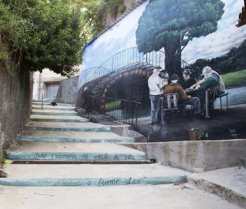 Billet Randonnée urbaine - visite des peintures murales de Laino Borgo