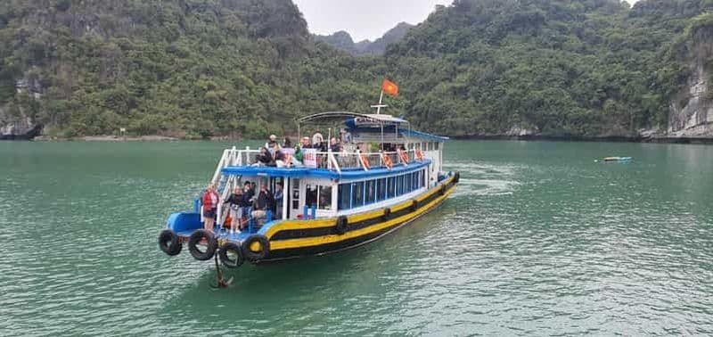 Billet Cat Ba : Lan Ha, baie de HaLong journée complète - vélo, kayak, déjeuner