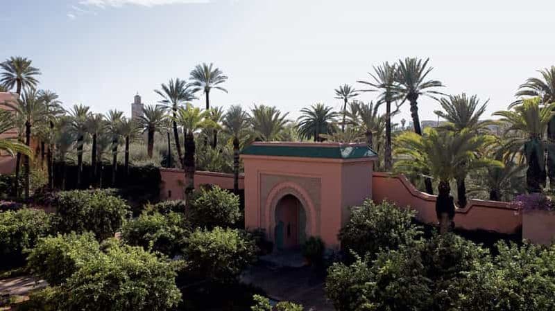 Billet Marrakech : visite du jardin Anima et de la médina avec promenade en calèche