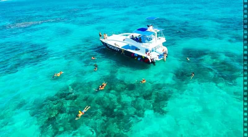 Billet Punta Cana : Excursion en catamaran avec spectacle d'émotions de Taiguey
