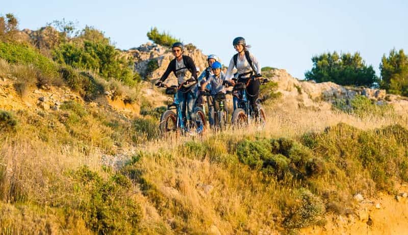 Billet Visite en trottinette électrique du domaine du Château l'Hospitalet