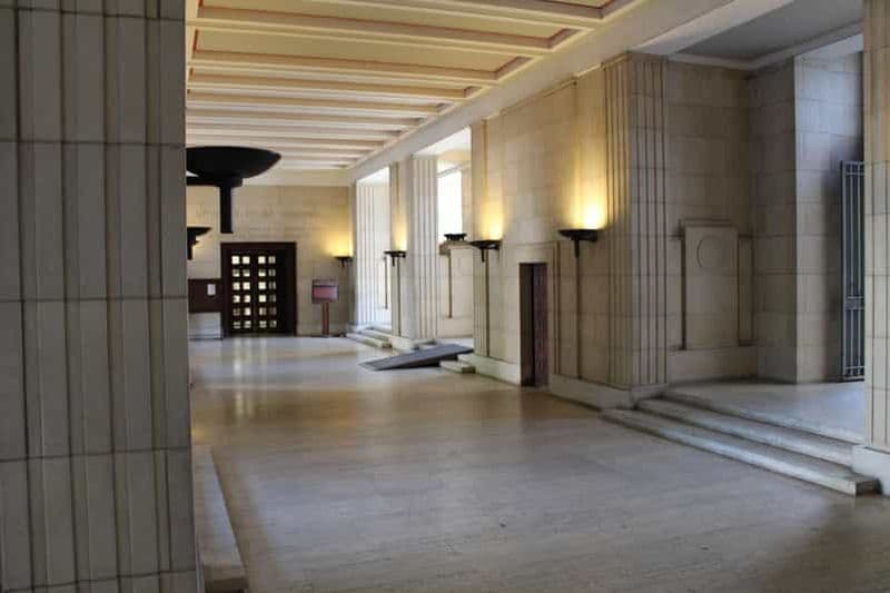 Billet Londres : visite privée à pied des lieux de tournage de films de super-héros