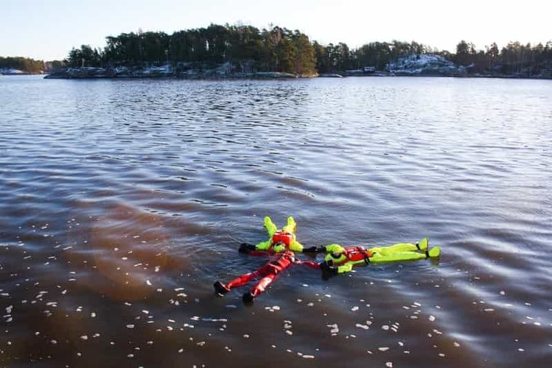 Billet Helsinki : 3 heures de croisière avec sauna et baignade dans les eaux glacées
