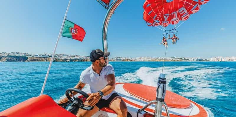 Billet Albufeira : Tour de parachute ascensionnel simple, double ou triple