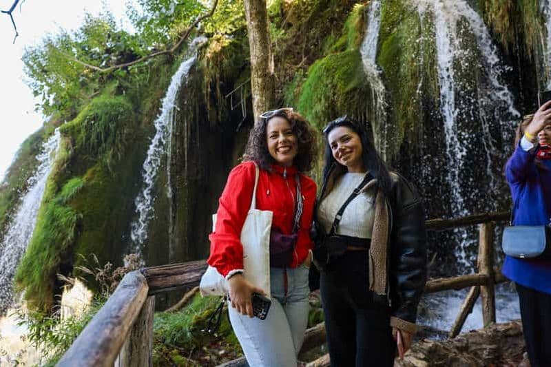 Billet Zadar : visite guidée d'une journée des lacs de Plitvice avec billets