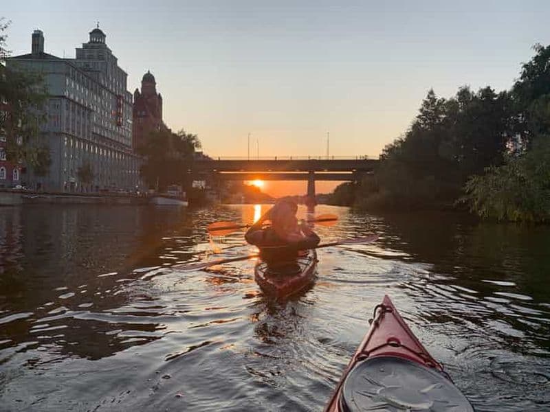 Billet Stockholm : excursion en kayak au coucher du soleil dans la ville + pause « fika » suédoise