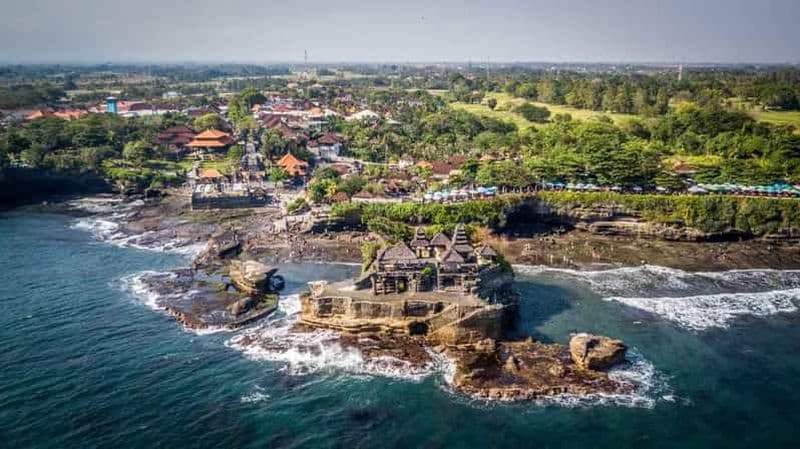 Billet Bali : Tanah Lot, site inscrit au patrimoine mondial de l'UNESCO, visite d'une jounée
