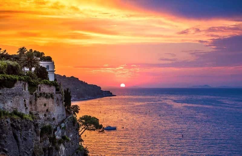 Billet Sorrente : visite à pied de la ville du coucher de soleil avec dégustation de limoncello