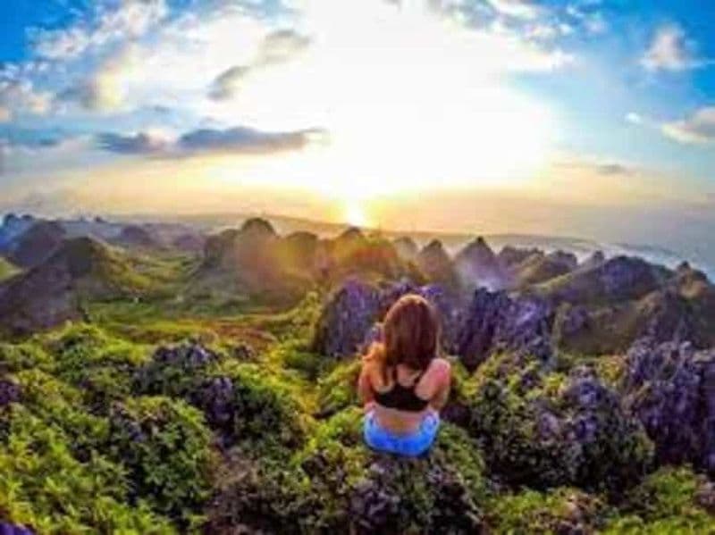Billet Cebu : Trekking au pic Osmeña et saut de falaise en canyoning à Kawasan