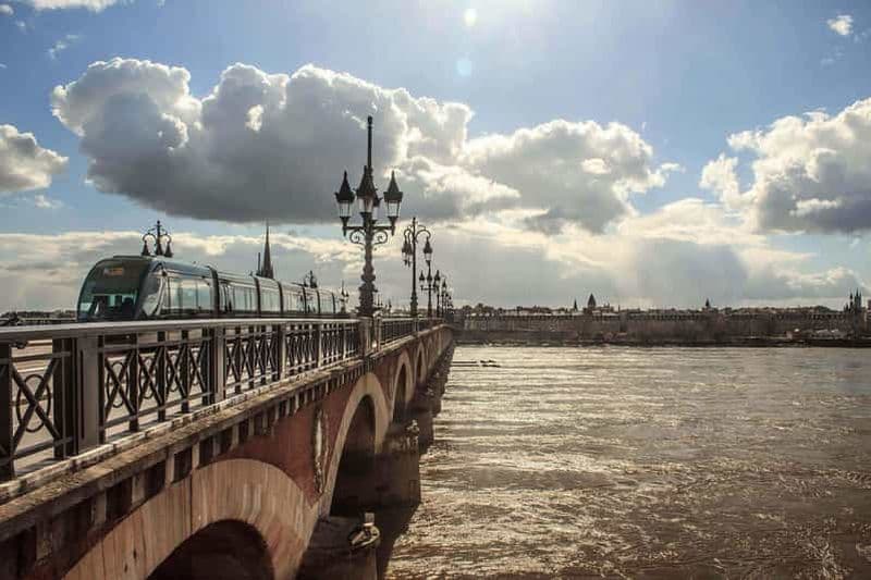 Billet Bordeaux : visite guidée privée exclusive à pied