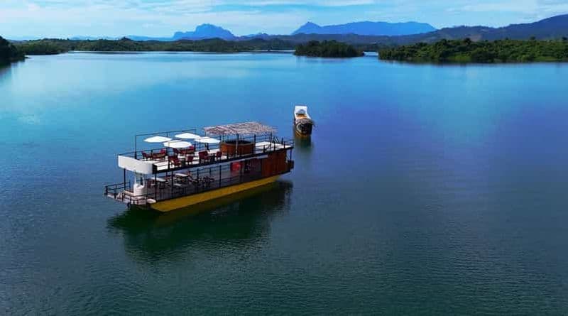 Billet Déjeuner croisière sur le Lac de Vang Vieng