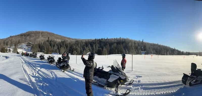 Billet Région de Mont-Tremblant : visite guidée en motoneige