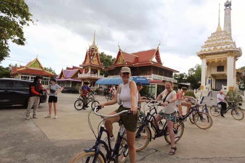 Billet Couleurs de Bangkok : Visite en petit groupe de 4 heures à vélo
