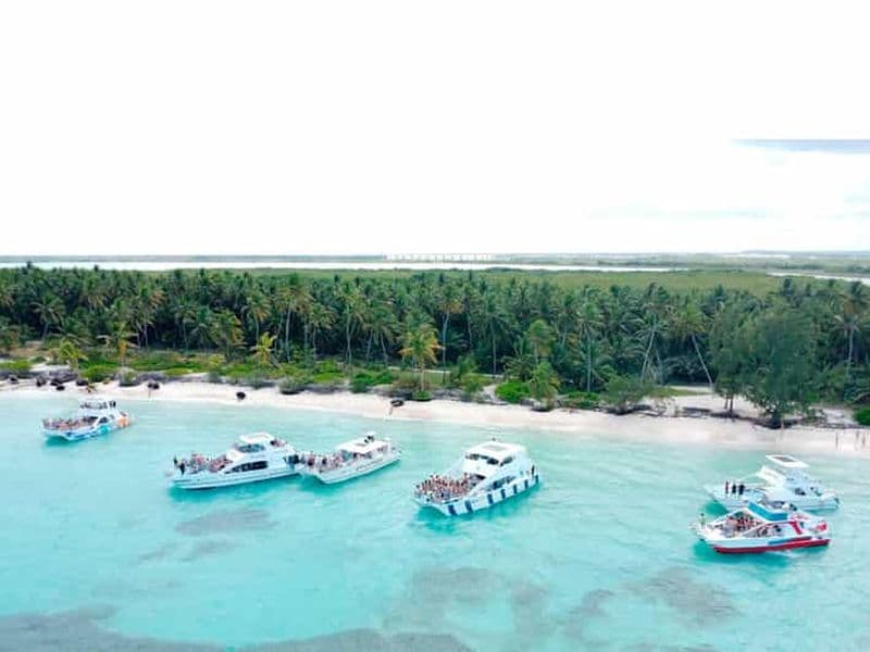Billet Blue Paradise : Croisière en catamaran le long de la côte de Punta Cana