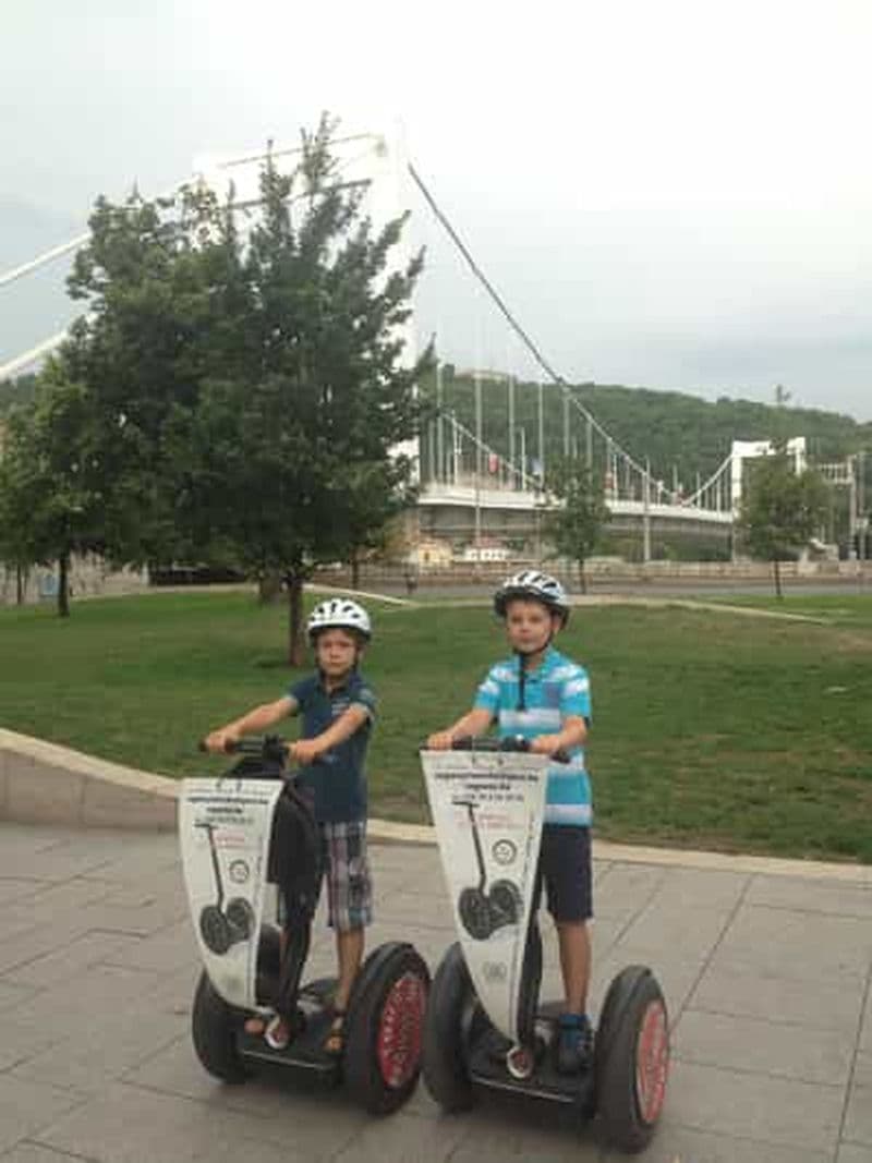 Billet Visite privée en Segway à Budapest : visite de Buda et Pest