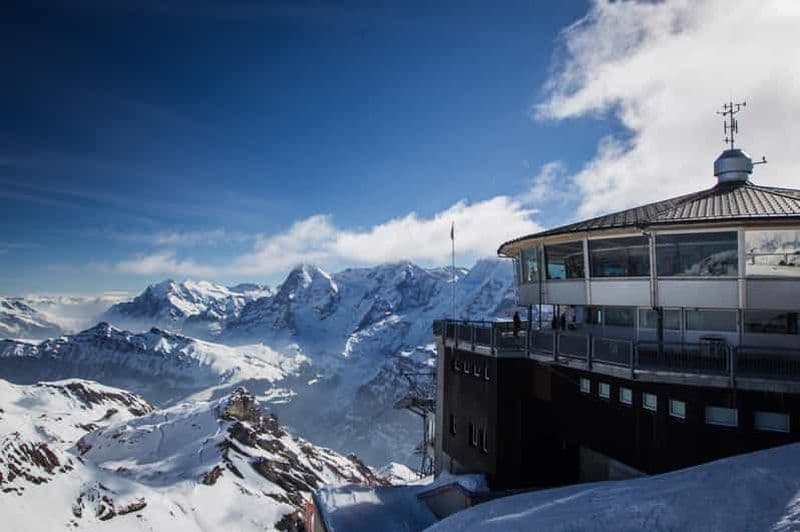 Billet Bâle : Excursion privée au sommet du Schilthorn et à Lauterbrunnen