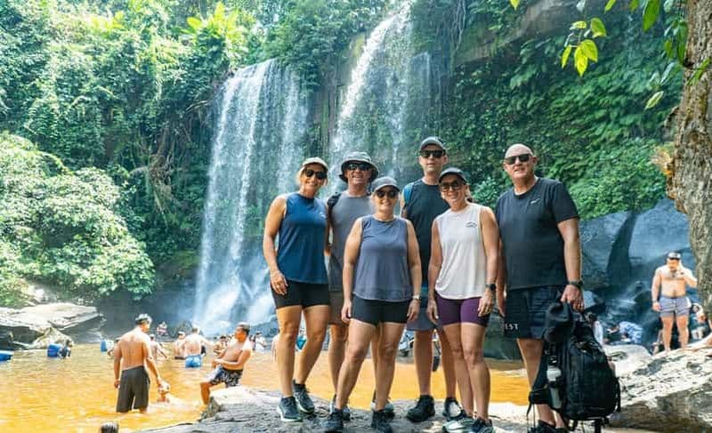 Billet Siem Reap : visite d'une journée à la cascade de Phnom Kulen, déjeuner inclus