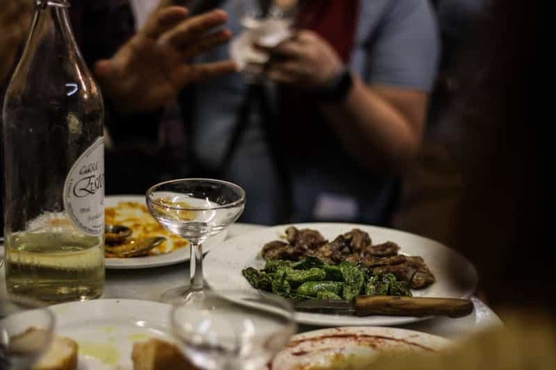 Billet Barcelone : visite culinaire de la vieille ville avec tapas, paella et 8 dégustations