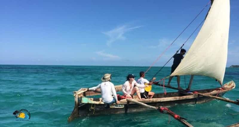 Billet Zanzibar : excursion de pêche locale avec plongée en apnée à Ngalawa