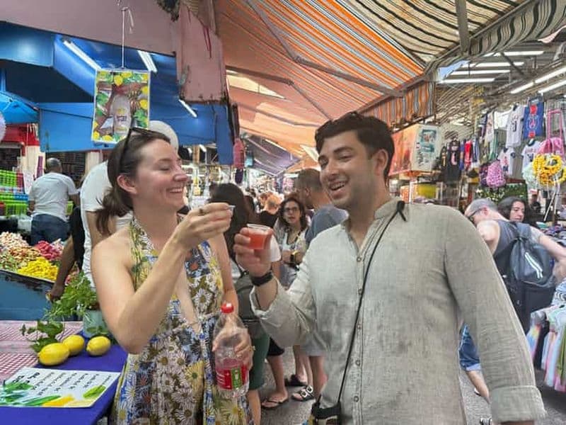 Billet Tel Aviv : visite culinaire et historique de la vieille ville de Jaffa et du marché aux puces