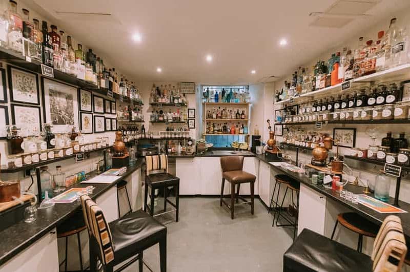 Billet Édimbourg : atelier de distillation de gin avec dégustation