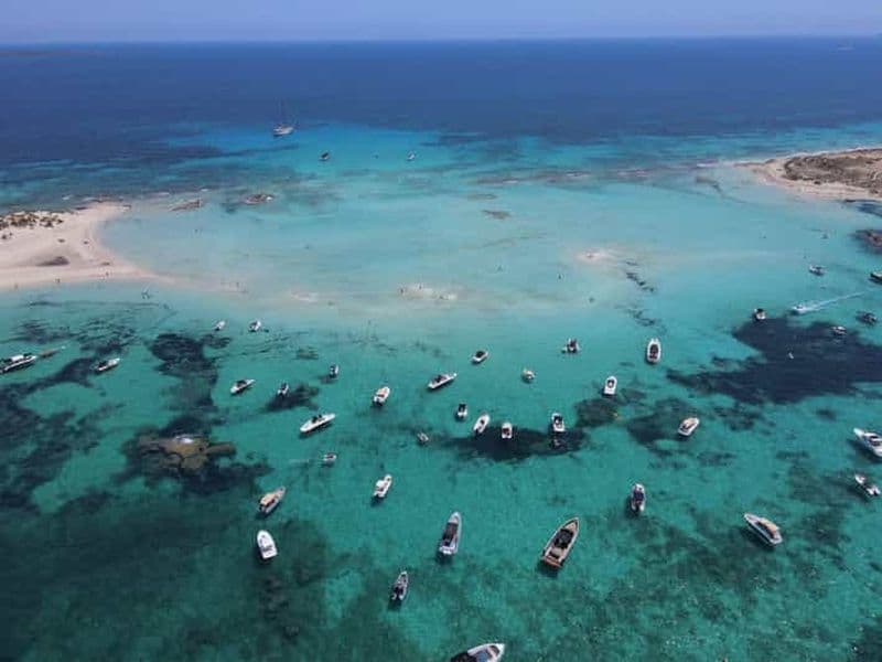 Billet Ibiza : excursion en bateau à Formentera avec sports, repas et open bar