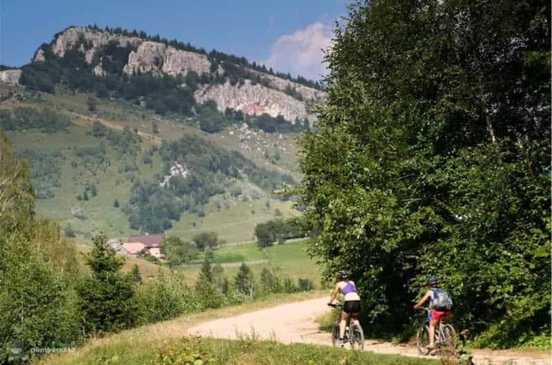 Billet De Brasov : Parc national de Piatra Craiului en Ebike