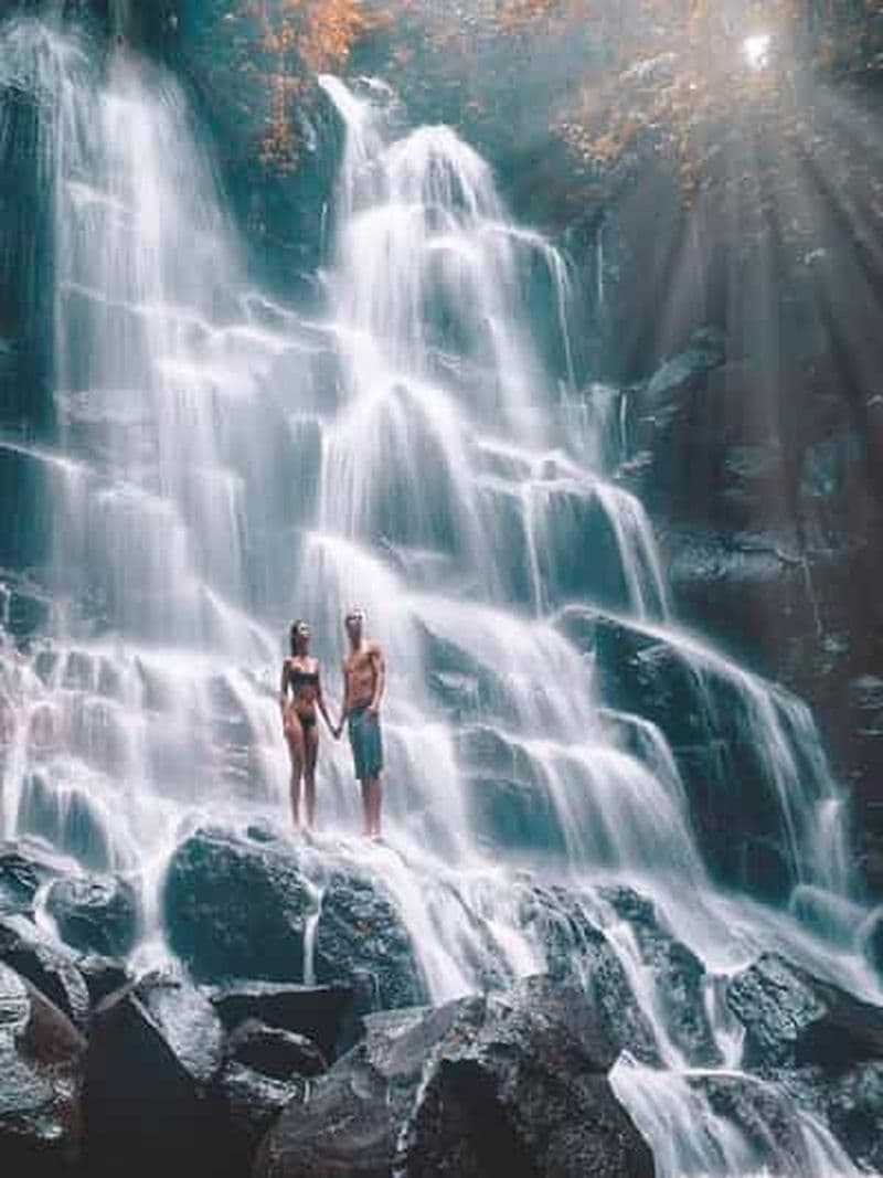 Billet Ubud : visite de 4 cascades avec chauffeur privé