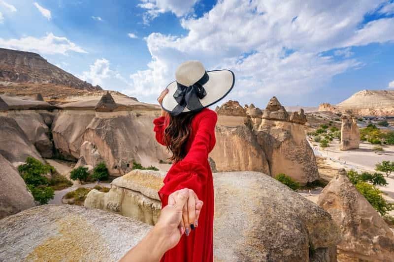 Billet Cappadoce : visite en petit groupe rouge, musée en plein air avec déjeuner