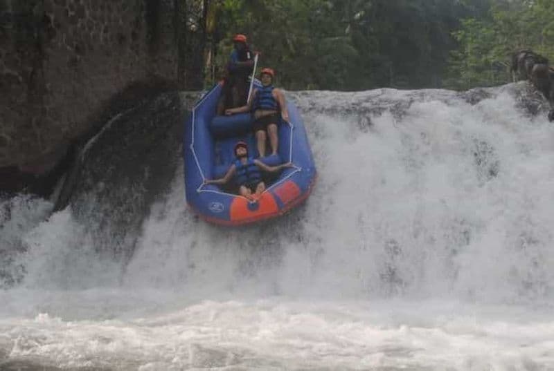 Billet Bali : Rafting sur la rivière Telaga Waja et Besakih Tample