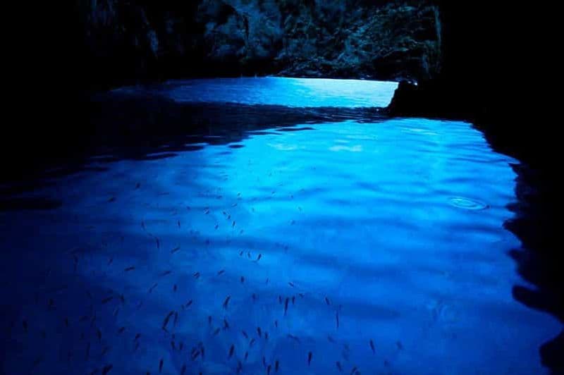 Billet Blue Cave & Hvar Mamma Mia 6 îles tour avec Snorkeling