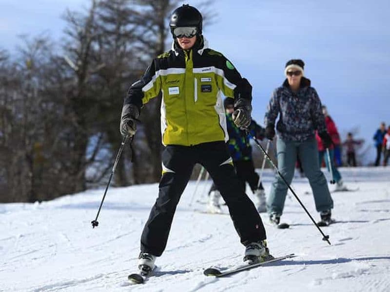 Billet Bariloche : École de ski et de snowboard La Base à Cerro Catedral